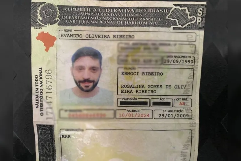  Documento apresentado por Luccas com o nome de Evandro. 