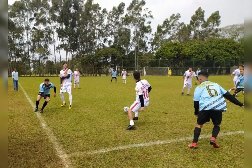  Já Vila Reis e United/João Paulo empataram por dois gols 