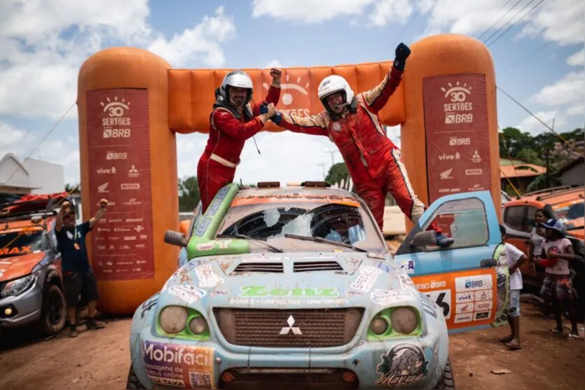 Marreco garante 3º lugar no Rally dos Sertões