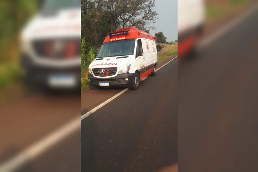 Motorista morre após carreta capotar na PR-444, em Apucarana