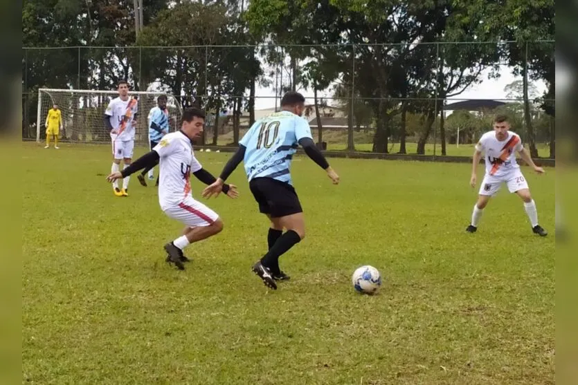  O principal destaque foi o time do Operário Apucaraninha que venceu o Pinheirão/Barbearia Rapes 