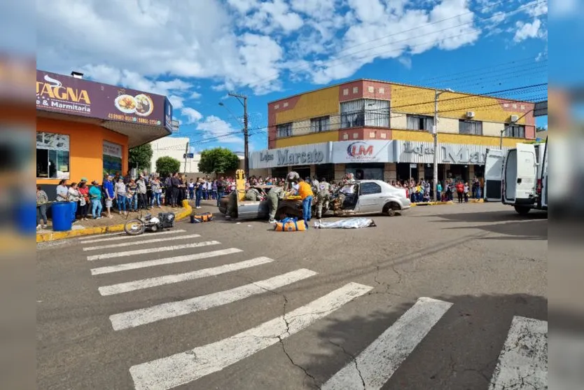 Simulação realista de acidente chama atenção nas ruas de Cambira; veja