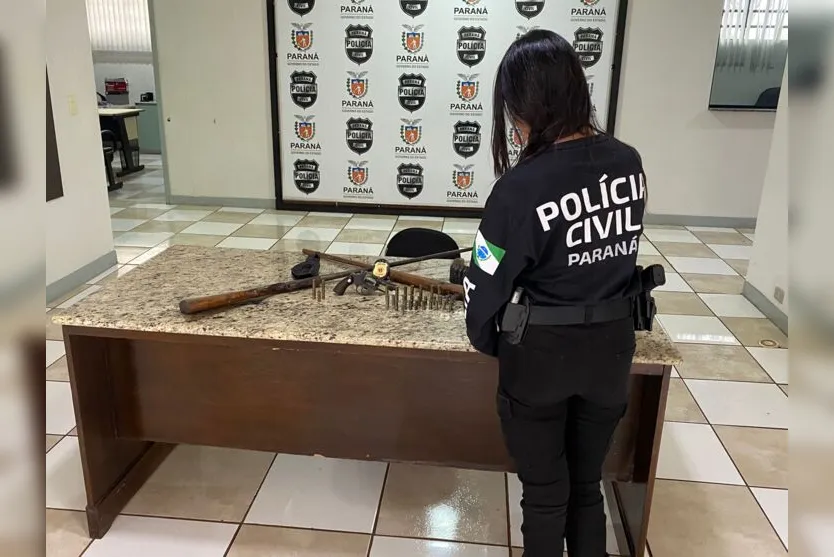  Um morador de 47 anos foi preso na manhã desta terça-feira (12) 