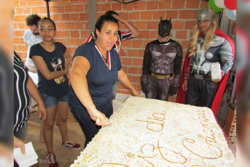 Voluntários realizam festa de Dia das Crianças no Solo Sagrado