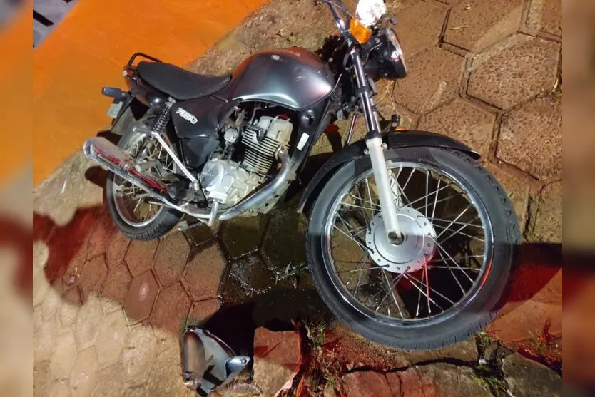  Acidente ocorreu entre duas motocicletas em frente à delegacia de Apucarana 