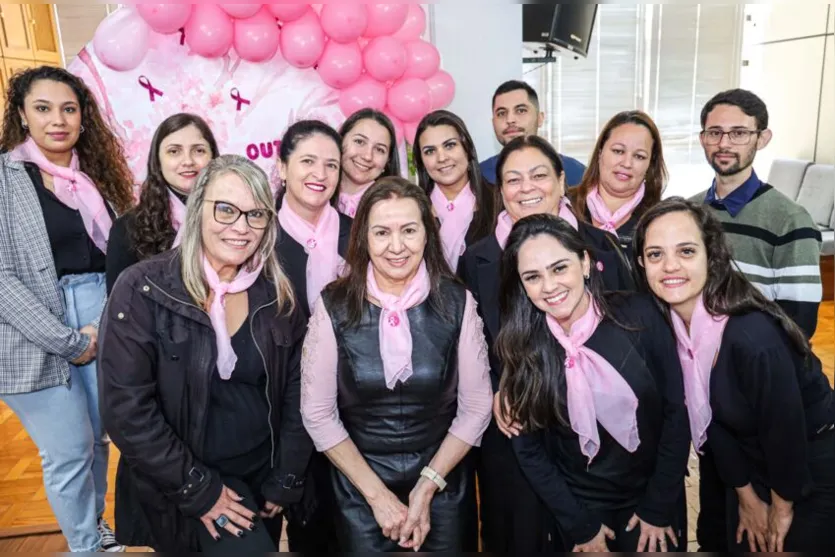 Autarquia de Educação repassa 140 lenços ao Hospital da Providência