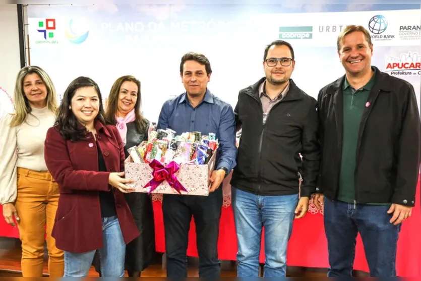 Autarquia de Educação repassa 140 lenços ao Hospital da Providência