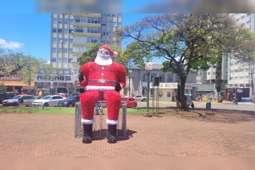 Habblive: Noticias - Natal em Apuros