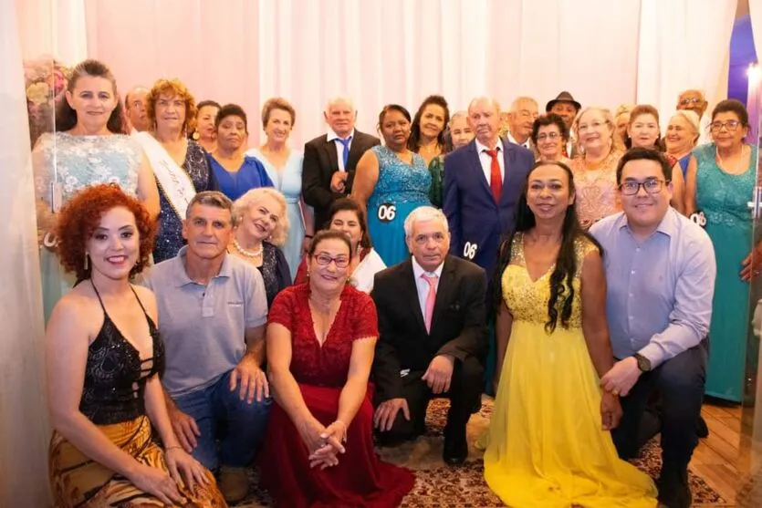  Na última sexta-feira (14) a Secretaria de Assistência Social realizou a 8ª edição do concurso de Miss e Mister 3ª Idade, no Marilândia Club 