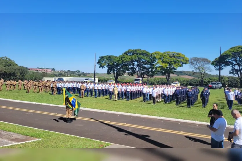  O evento contou com a participação de 12 pelotões 