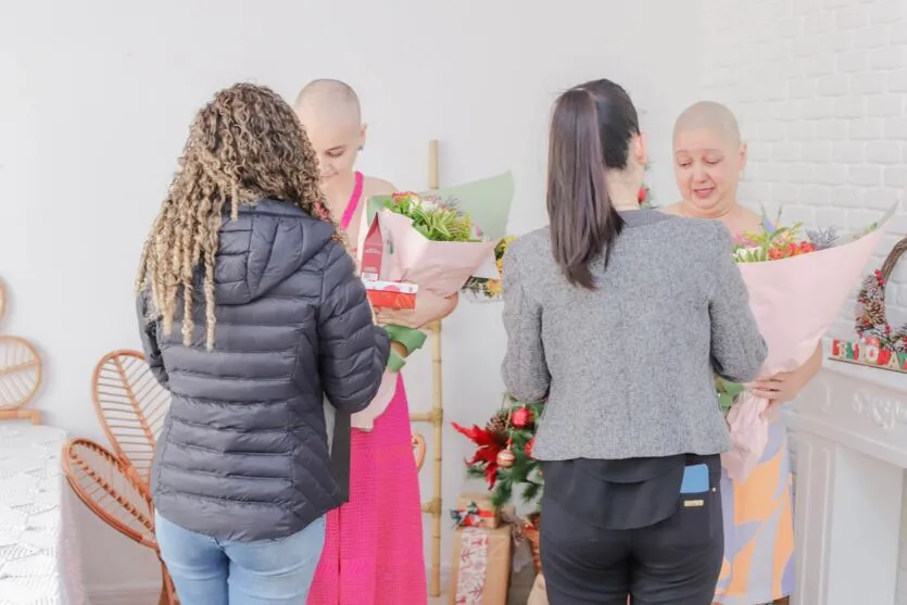 Outubro Rosa: ensaio fotográfico homenageia mulheres de Apucarana