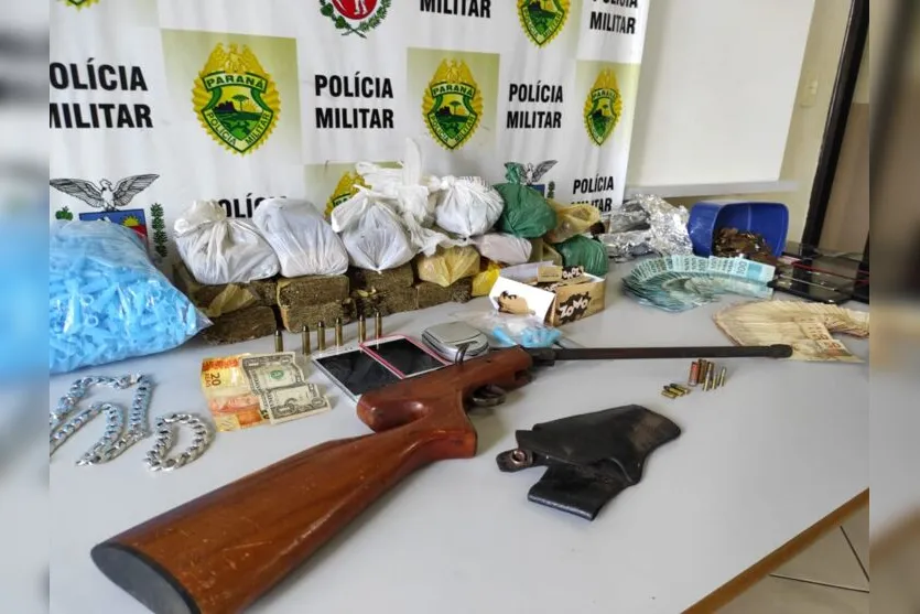 PM prende quadrilha de Kaloré com drogas, armas e animais; veja