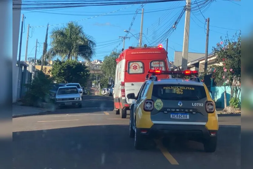  Uma briga entre dois irmãos acabou com um deles gravemente ferido com um golpe de faca. 