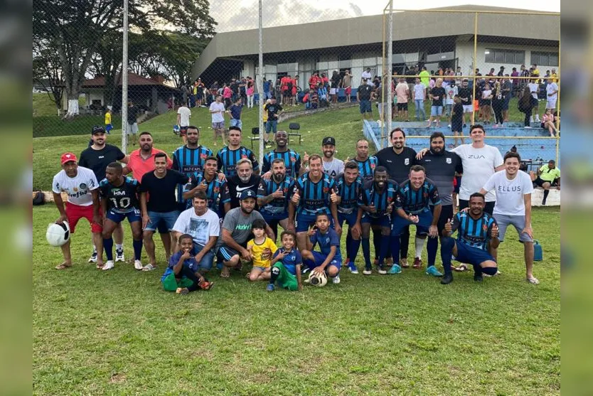  A equipe da Trans Apucarana foi campeã da taça ouro 