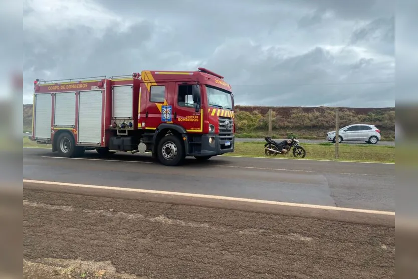 Acidente de trânsito registrado na BR-376, próximo ao distrito da Vila Reis em Apucarana. 