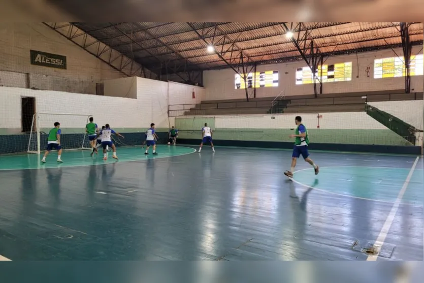 Apucarana Futsal vai a Mangueirinha para semifinal; veja