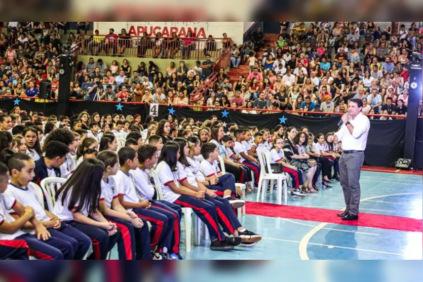 Apucarana conquista 916 medalhas em olimpíada de astronomia