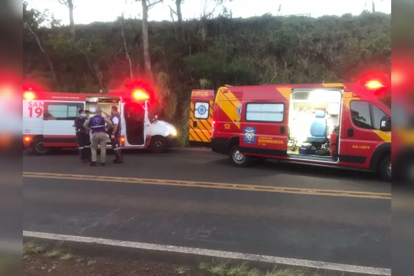 Colisão entre moto e caminhão causa uma morte em Apucarana; assista