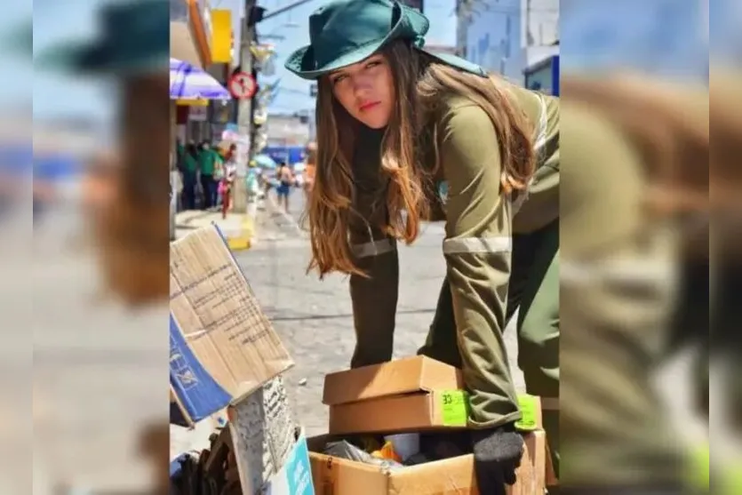  Gari Ester Santos faz sucesso nas redes e acumula milhares de seguidores postando a rotina de trabalho. 