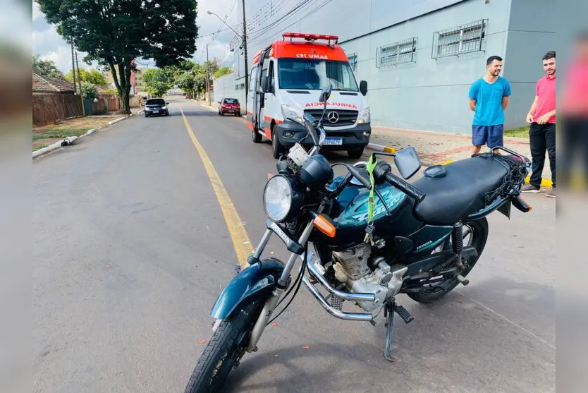 Motociclista fica ferido após acidente em cruzamento de Apucarana