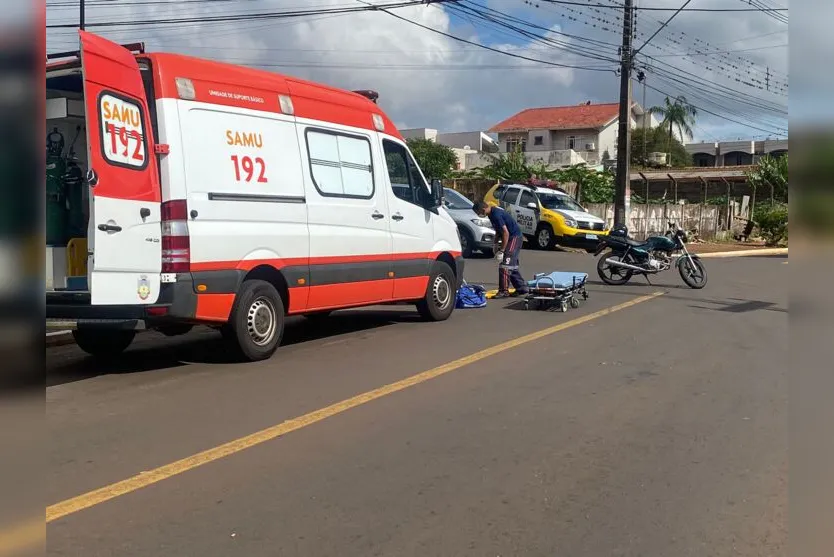 Motociclista fica ferido após acidente em cruzamento de Apucarana