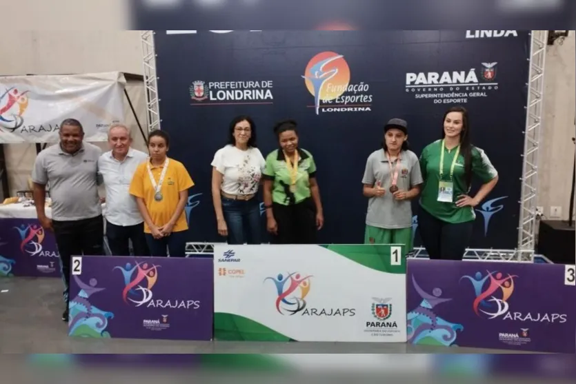  No golf-7 buraco, a paratleta Bruna Rafaela Vaz conquistou a medalha de prata e o paratleta Marco Augustinho Gonçalves conquistou a medalha de bronze 