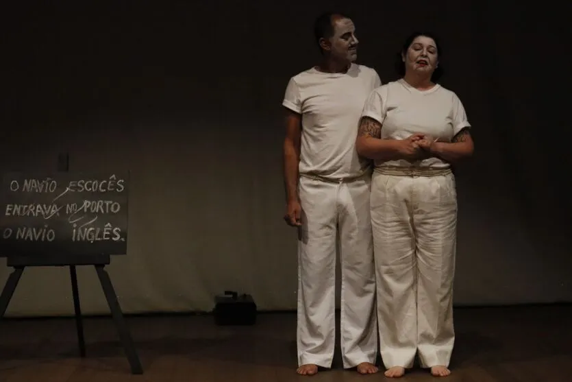  No total, foram realizados oito espetáculos de esquetes 