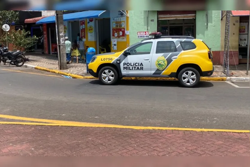  O bar fica localizado no centro de Apucarana 