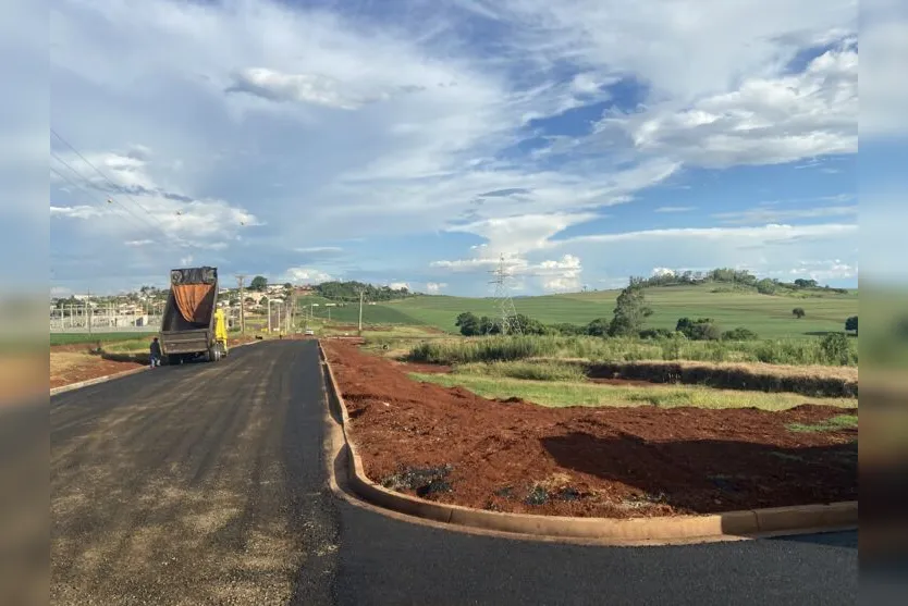  O projeto segue nos próximos dias com urbanização dos passeios, pista de caminhada, arborização, sinalização horizontal/vertical e instalação de rede de distribuição de energia 