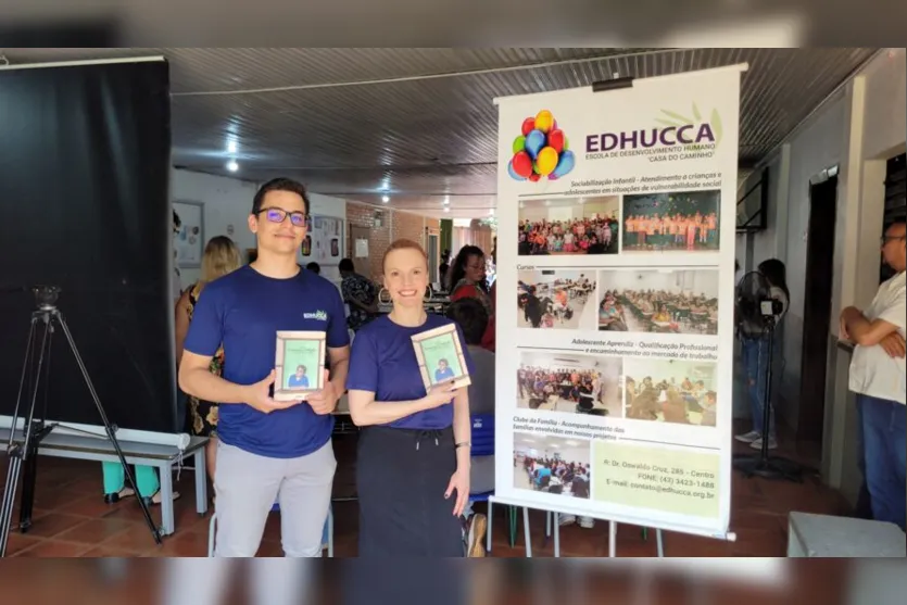  Os professores Otávio Felipe Carneiro e Taissa Sessak Ribeiro 