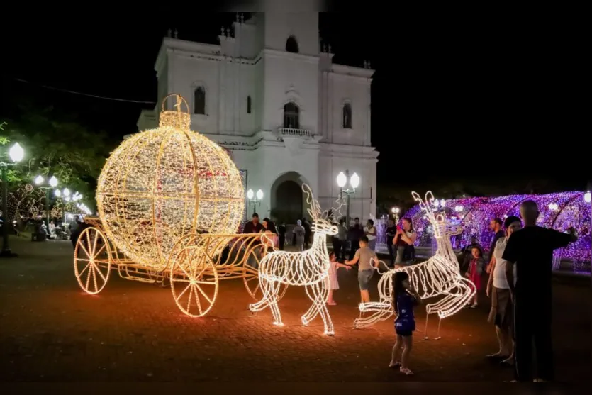  Papai Noel chega nesta quarta-feira (30), em Apucarana 