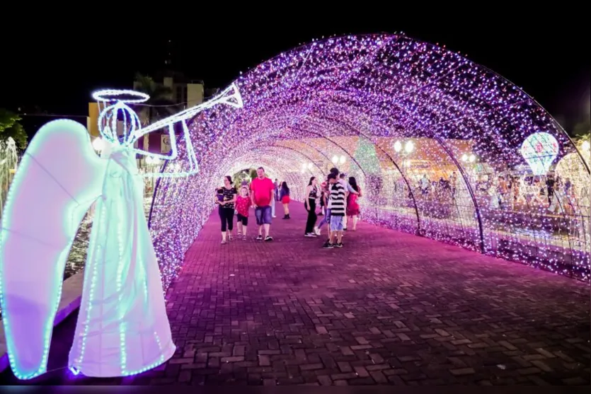 Papai Noel chega nesta quarta-feira (30) em Apucarana