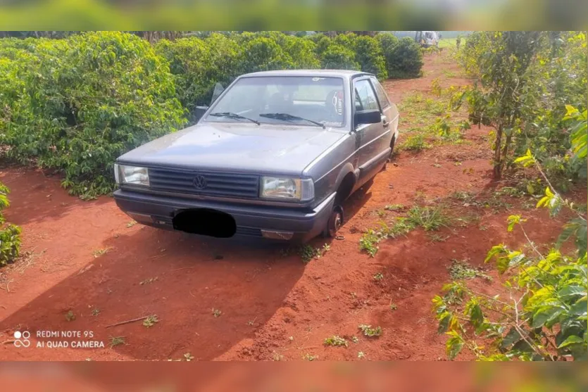 Voyage furtado na região é achado em Cambira sem rodas e atolado