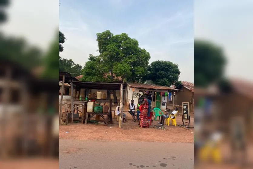  missão pastoral na África, em Bafatá região no centro-norte da Guiné-Bissau 