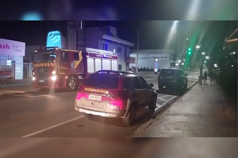  A ocorrência mobilizou equipes do Serviço de Atendimento Móvel de Urgência (SAMU) e Corpo de Bombeiros. 