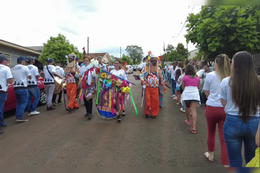 Companhia de Juranda participa do Dia dos Reis em Ivaiporã