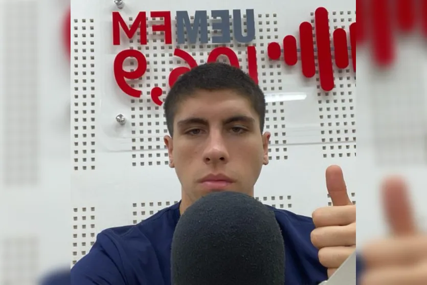  Conhecido nas redes sociais como Luisinho Fotocópia 