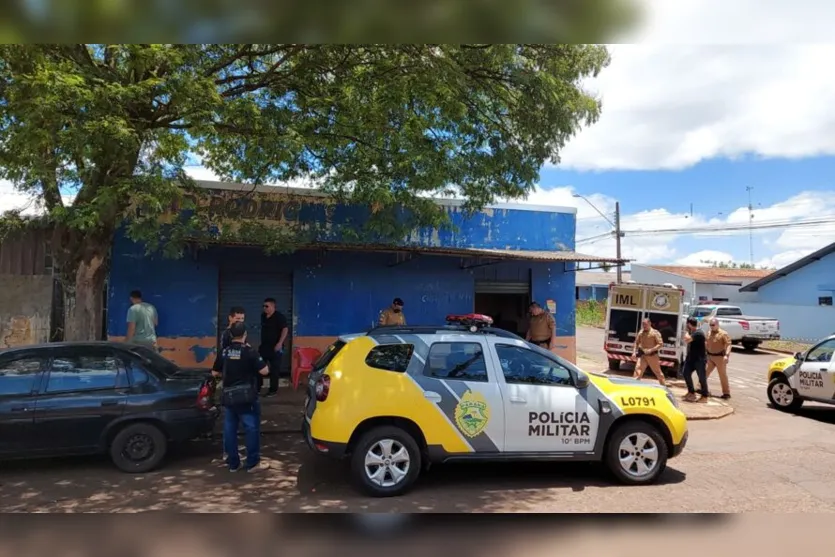  Crime aconteceu por volta das 11 horas, em um bar localizado na Rua São Pedro 