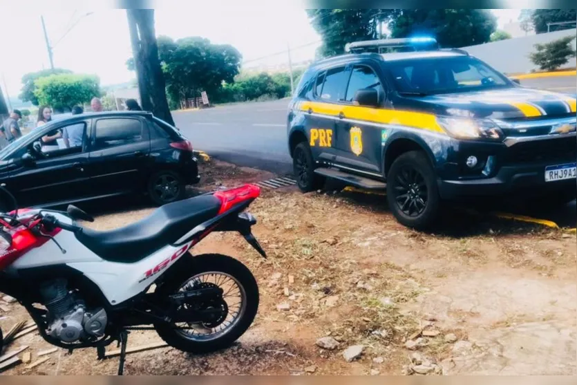 Motociclista de 31 anos fica ferido após acidente na Minas Gerais