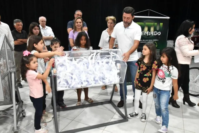  O programa foi criado como incentivo e reconhecimento aos proprietários de imóveis no Município, 