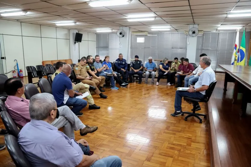 Reunião define segurança e locais da festa dos 79 anos de Apucarana