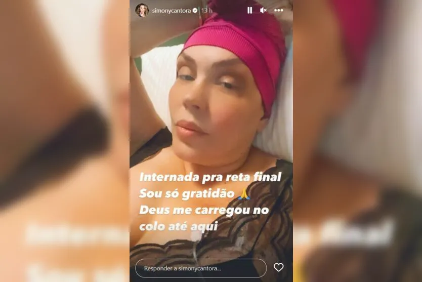  Vale lembrar que Simony já fez o tratamento com quimioterapia e iniciou o tratamento com radioterapia há algumas semanas 