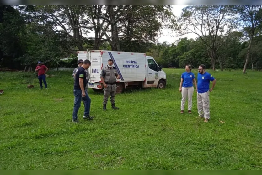  A perícia da Polícia Científica esteve no local 