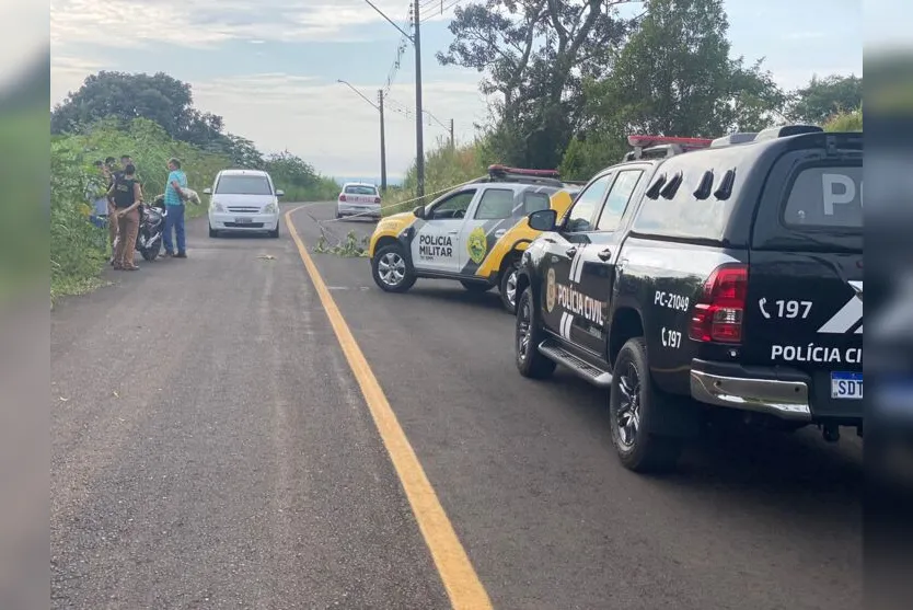  A princípio, pelo menos três tiros atingiram o homem 