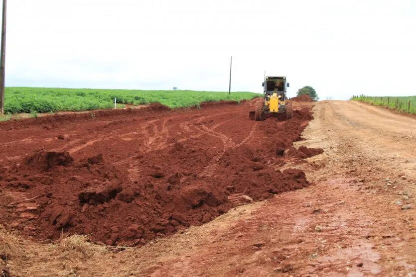 Arapongas conclui Estrada Bandeirantes e acelera serviços na 'Aliança'
