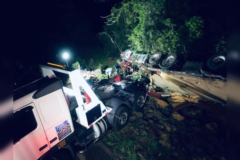 Caminhoneiro morre em grave acidente registrado na BR-163, no Paraná
