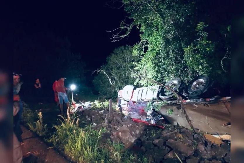 Caminhoneiro morre em grave acidente registrado na BR-163, no Paraná