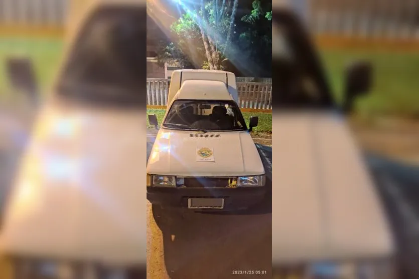Homem é preso após bater o carro durante fuga, em Apucarana