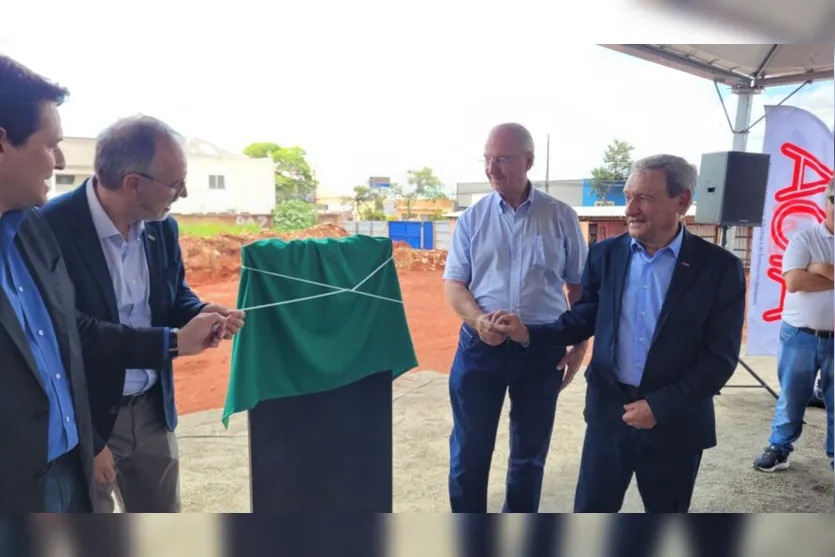  Maior prédio comercial do município, o edifício será construído no terreno da associação entre as ruas Guarapuava e Irmã Eleutéria 