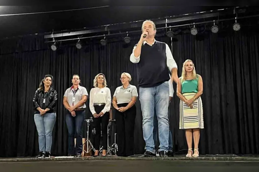  Recentemente, a gestão Carlos Gil e Marcelo Reis anunciou a construção de uma escola municipal 